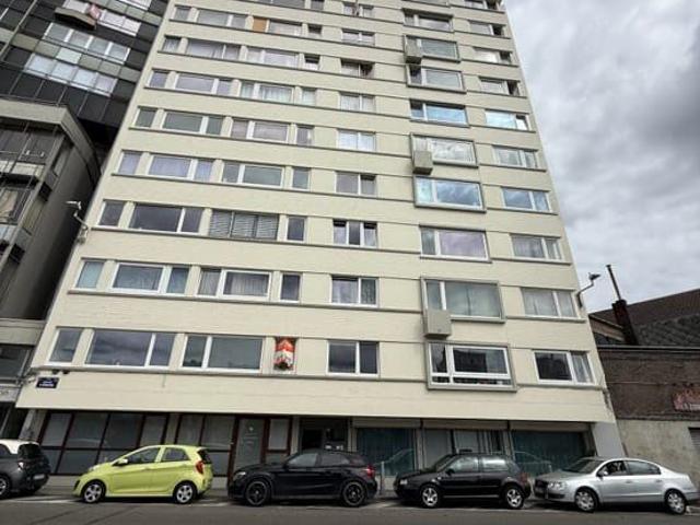 Appartement rénové avec vue sur Meuse