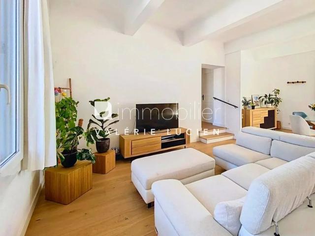 Appartement lumineux rénové avec box – cœur de Saint Rémy de Provence