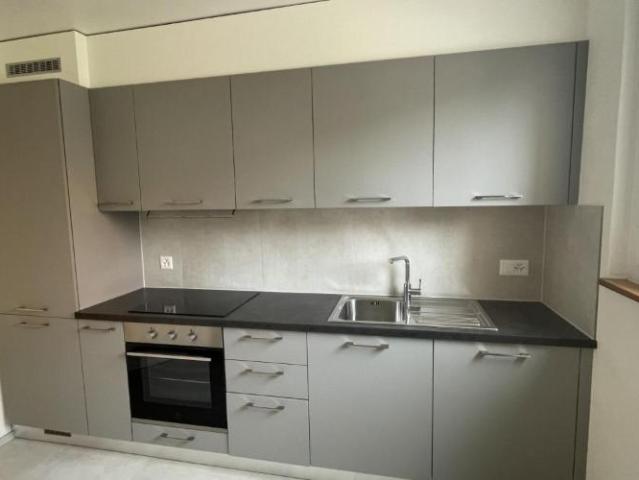 Appartement rénové de 3 pièces