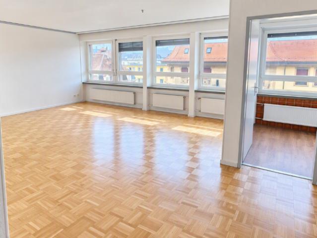 Appartement rénové de 1,5 pièce à La Chaux de Fonds