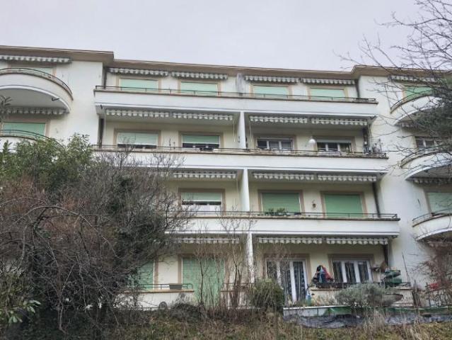 Appartement rénové de 1 pièce, rez de chaussée, env. 35 m2
