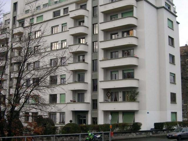 Appartement rénové de 2.5 pièces