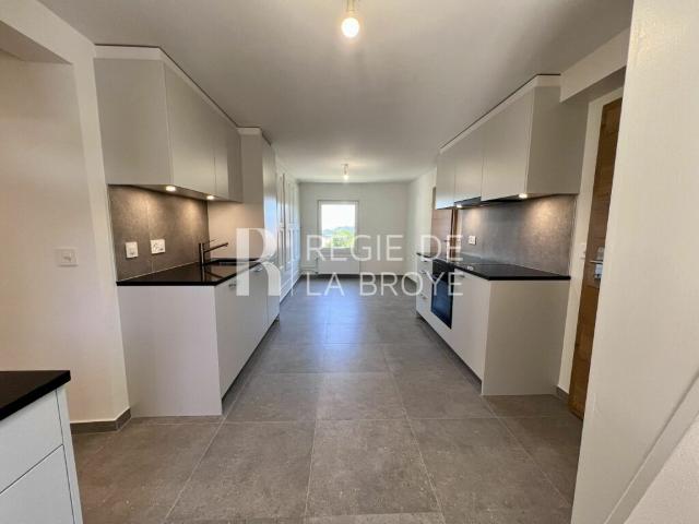 Appartement rénové de 4.5 pièces à Démoret
