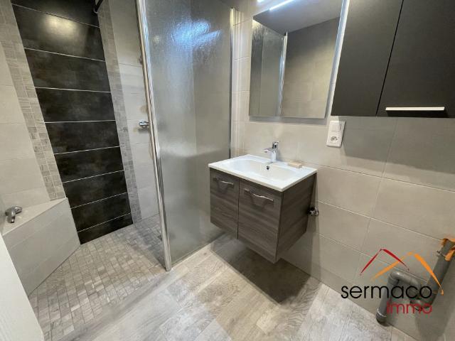 Appartement rénové de type F2 CHAUFFAGE INCLUS