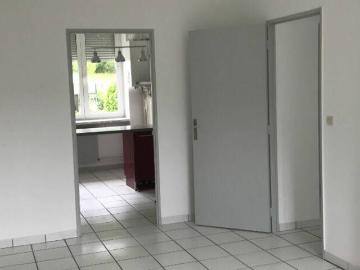 Appartement rénové F3 avec jardin cave et parking à Spicheren