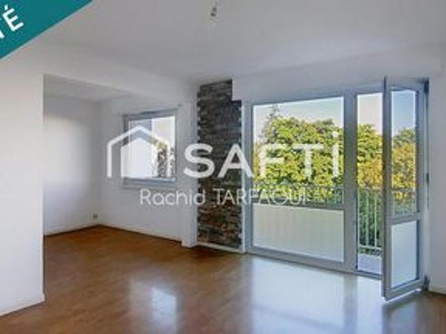 Appartement 4 pièces, 2 chambres, rénové – Résidence la forêt à illzach