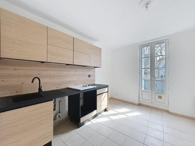 Appartement rénové MONTAGNAC