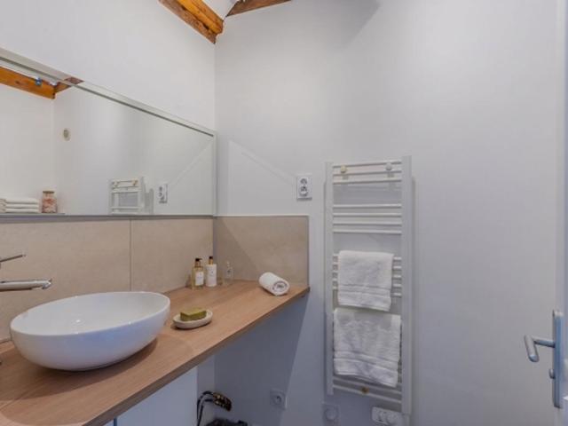 Appartement rénové situé intramuros à Guérande