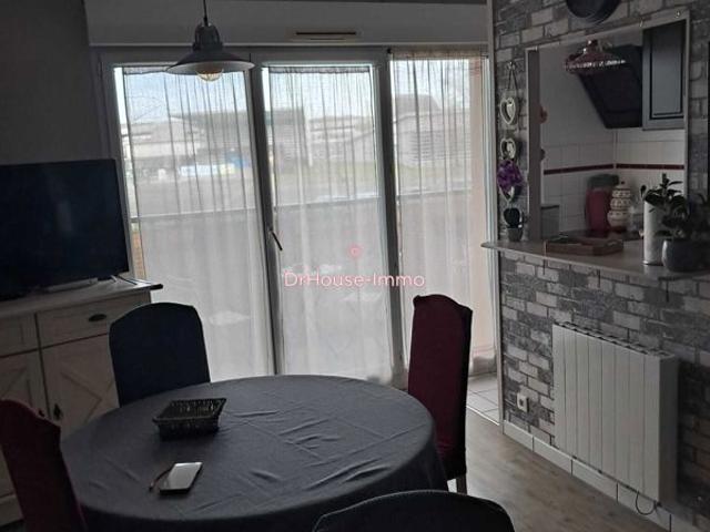 Appartement rénové T2 bis – 56 m² avec terrasse – Résidence calme