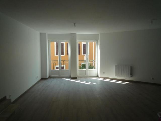 Appartement récent Allevard 3 pièce s 68.64 m2, Allevard