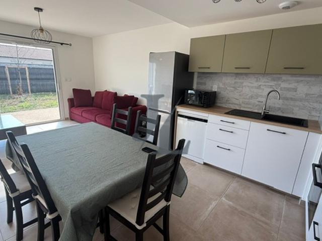 APPARTEMENT RÉCENT EN DUPLEX AVEC JARDIN