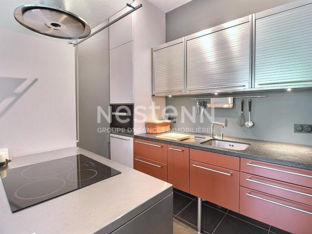 Appartement récent Meublé à Courbevoie 3 pièces 55.44 m2 calme + Terrasse + Parking