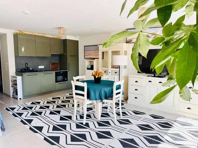 Appartement récent secteur plage