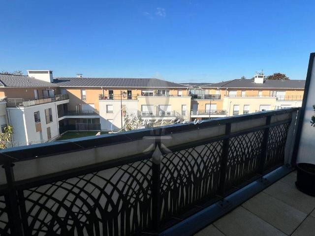 Appartement récent Villennes Sur Seine 3 pièces avec balcon