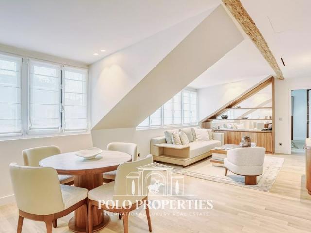 Appartement refait à neuf Champs Elysée