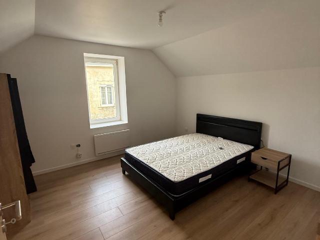 APPARTEMENT REFAIT A NEUF F2 SELONCOURT