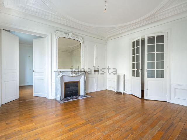 Appartement, République Saint Ambroise, Paris