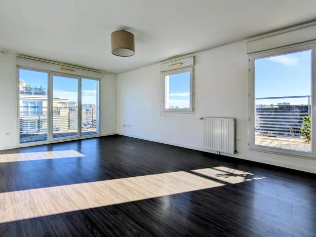 APPARTEMENT RESIDENCE 2014 DPE C TERRASSE 17M2