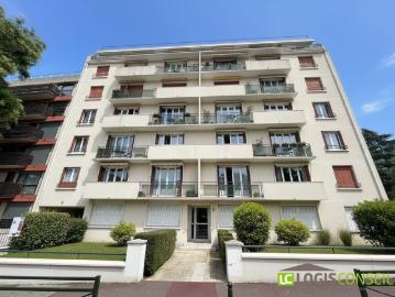 APPARTEMENT RESIDENCE BOILEAU