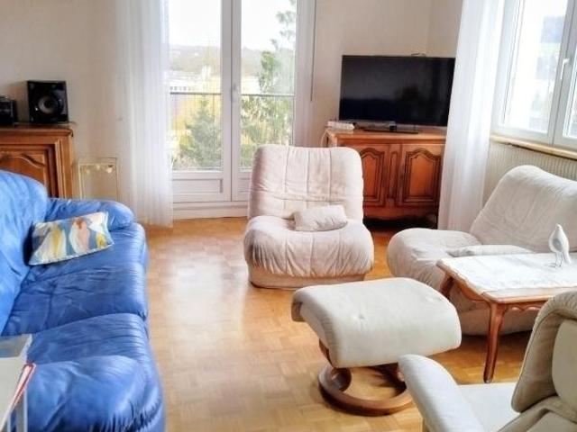 Appartement Résidence de type 5 avec cave et garage 94m² Vesoul