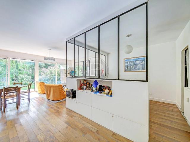 Appartement rez de jardin avec terrasse, jardin privatif 57.32