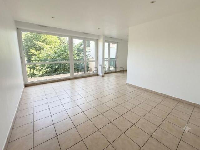 Appartement, Ris Orangis