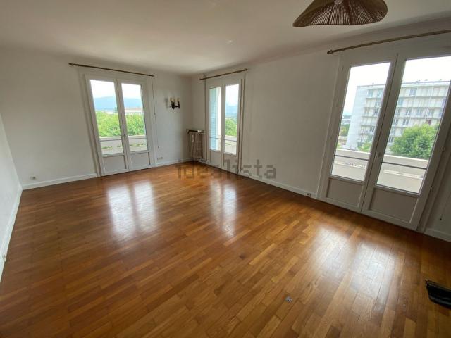 Appartement, Romans sur Isère