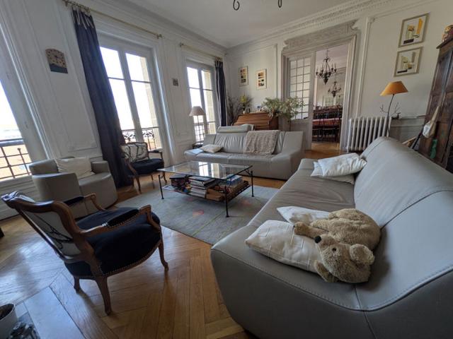 Appartement Roanne 5 pièce s 182 m2