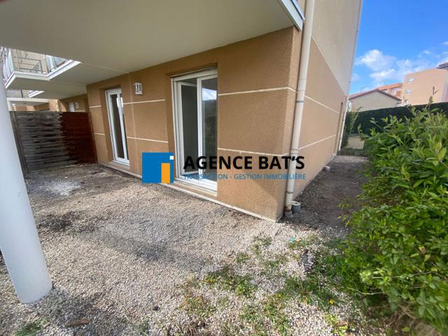 Appartement Roche La Moliere 2 pièce s 51 m2