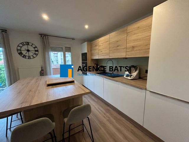 Appartement Roche La Moliere 3 pièce s 64.72 m2