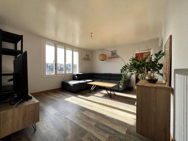 Appartement Rodez 4 pièce s MEUBLE 67.73 m² Cave & Garage