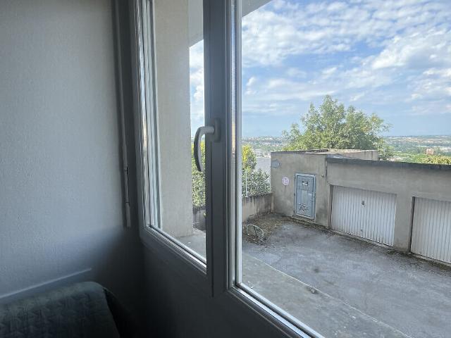 Appartement Rodez 1 pièce Studette Meublée 11.95m²