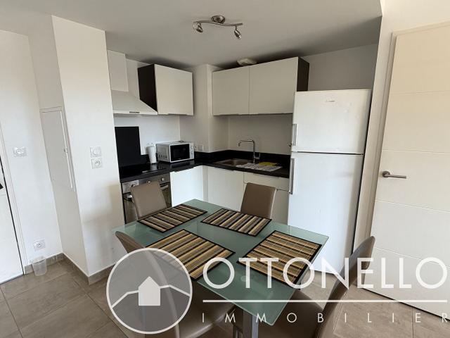 Appartement ROQUEBRUNE SUR ARGENS