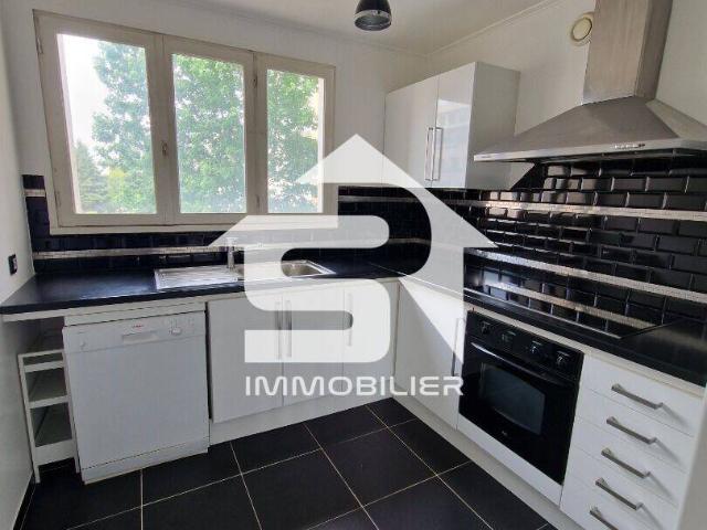 Appartement Rosny Sous Bois 3 pièce s 65.01 m2