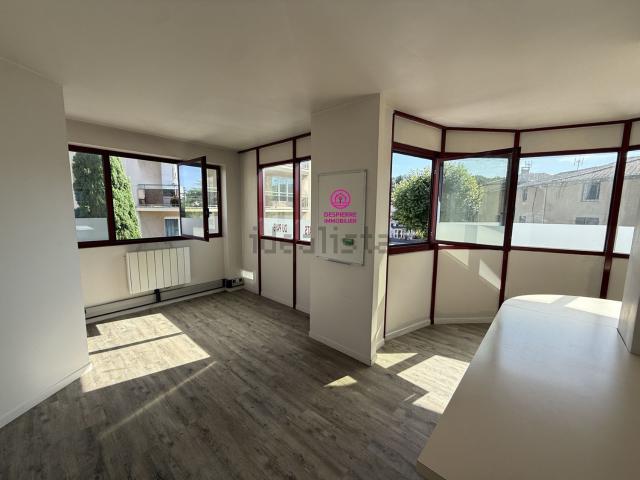 Appartement, Roussillon