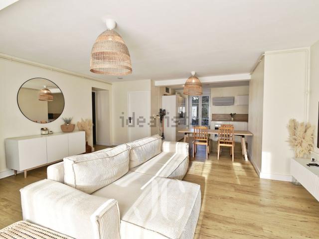 Appartement, Roussillon