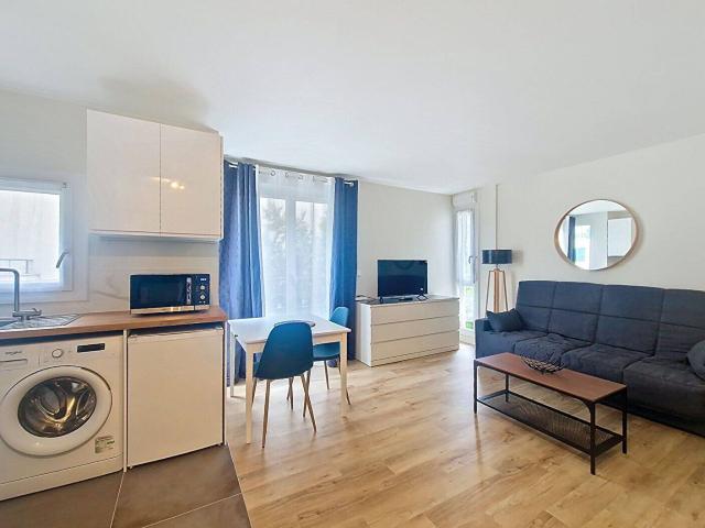 Appartement Rueil malmaison 1 pièce s 25.40 m2 loué meublé