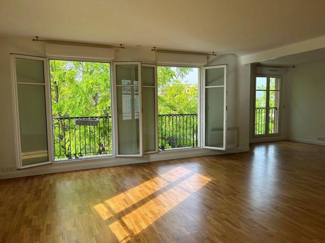 Appartement Rueil Malmaison 5 pièce s 110.12 m2