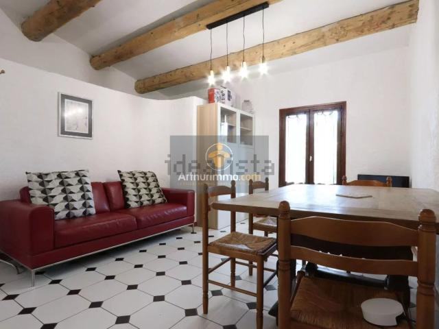 Appartement, Rustrel