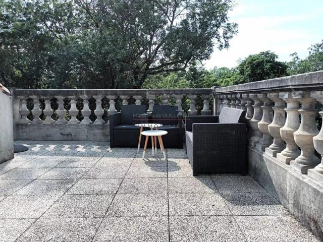 appartement & sa terrasse de rêve
