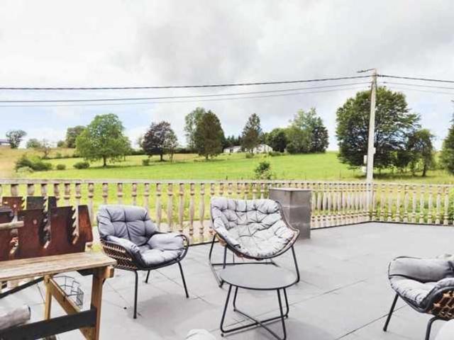 Appartement – Sans charges communes Terrasse vue dégagée