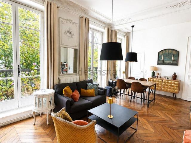 Appartement, Saint Vincent de Paul Lariboisière, Paris
