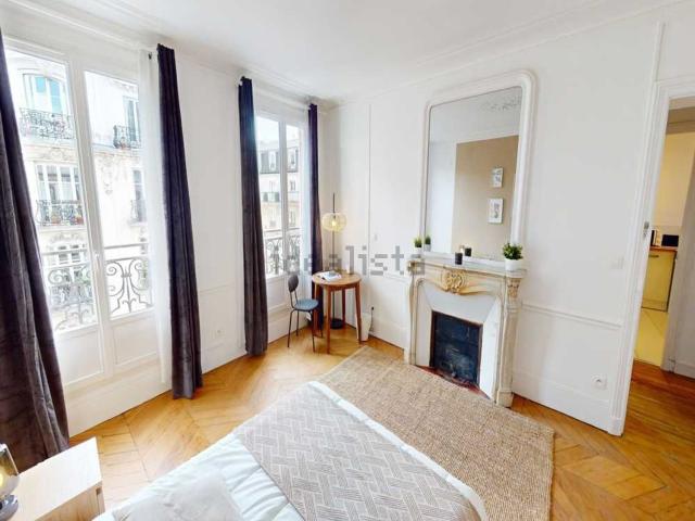 Appartement, Saint Vincent de Paul Lariboisière, Paris
