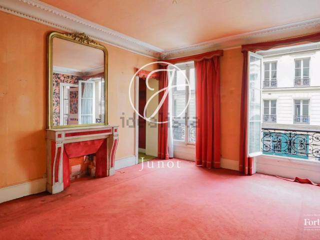 Appartement, Saint Vincent de Paul Lariboisière, Paris