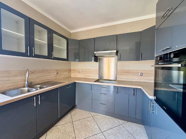 Appartement Saint Cyr Sur Mer 4 pièce s 93.89 m2