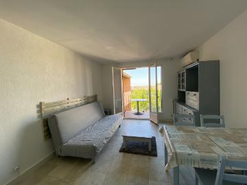 Appartement Saint Cyr Sur Mer 1 pièce s 30.54 m2