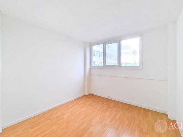 Appartement Saint Denis 4 pièce s 76.16 m2
