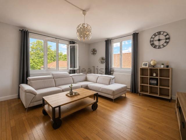 Appartement, Saint Étienne du Vauvray