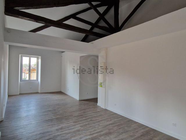 Appartement, Saint Étienne de Saint Geoirs