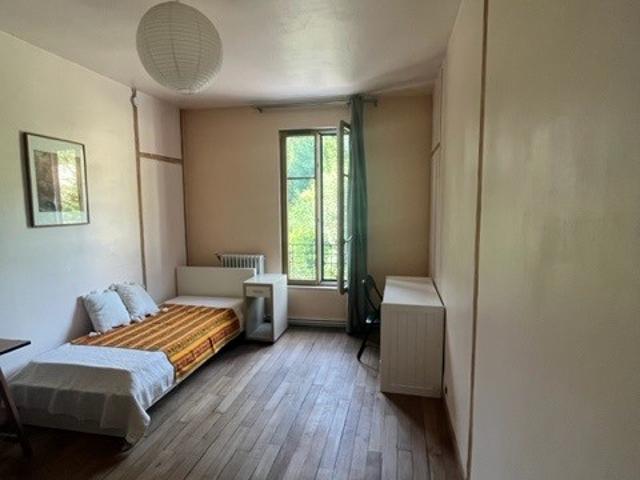Appartement Saint Germain En Laye 1 pièce s 25.07 m2